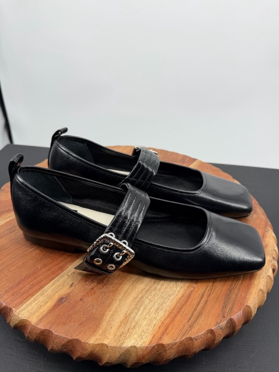 Dolce Vita Shoes - Dolce Vita Arora ballet flats black leather Mary Jane buckle sz 7.5 square toe